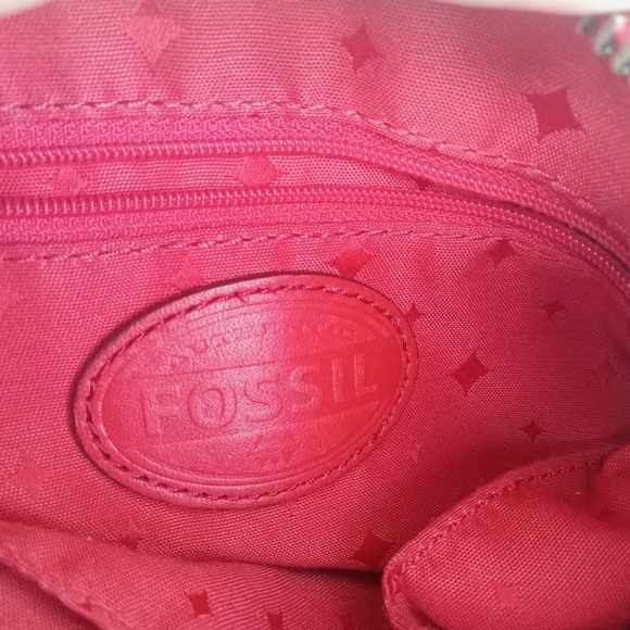 Fossil Red/Orange Leather Shoulder Bag Key Charm, Flawed - Picture 9 of 13